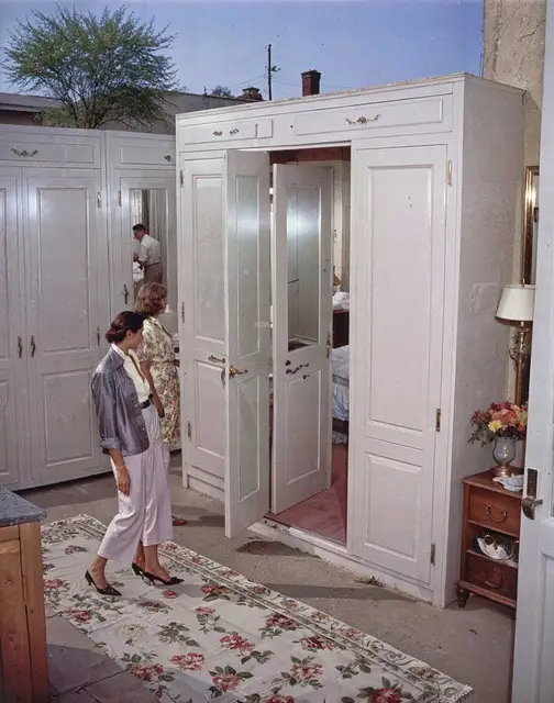 Walk-in Wardrobe by Sheldrick