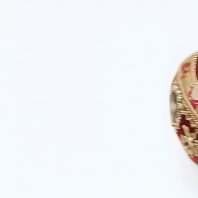 Post-Brocart Bestiary - Formica Regalia by Karoline Georges